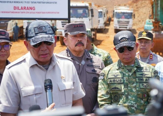 Menhan Sjafrie dan Panglima TNI Tinjau Penertiban Tambang Ilegal di Morowali